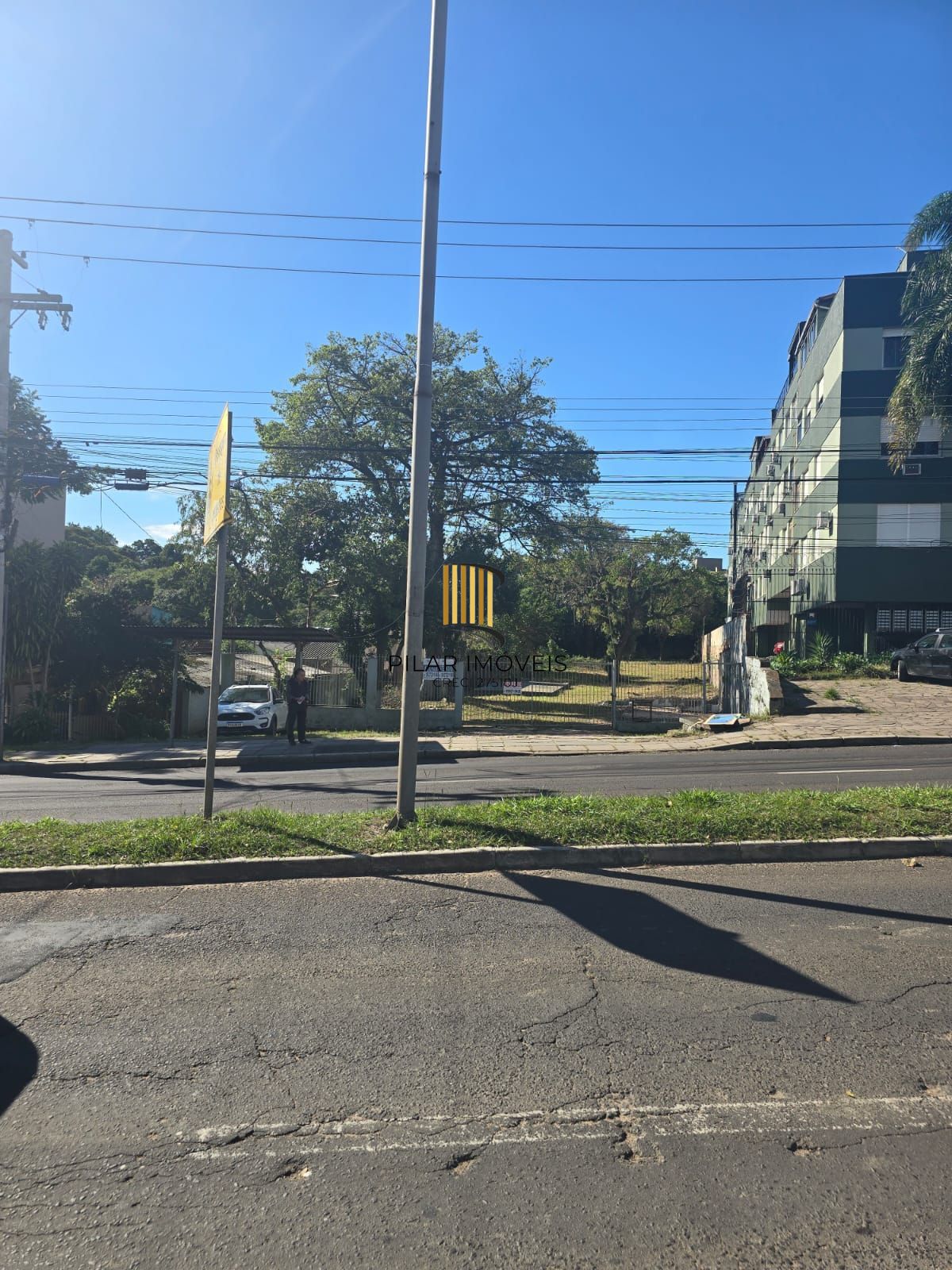 Terreno  desocupado, localizado na Rua Doutor Campos Velho