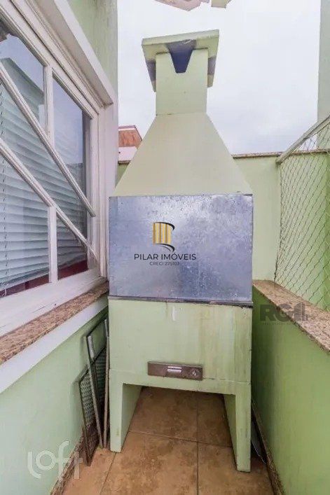 Casa 4 dormitórios no bairro Cristal