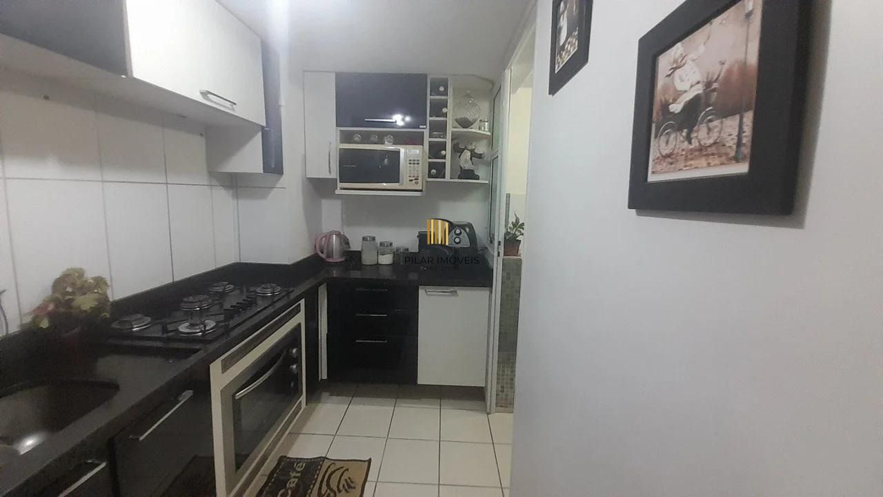 02 dormitórios com 01 vaga