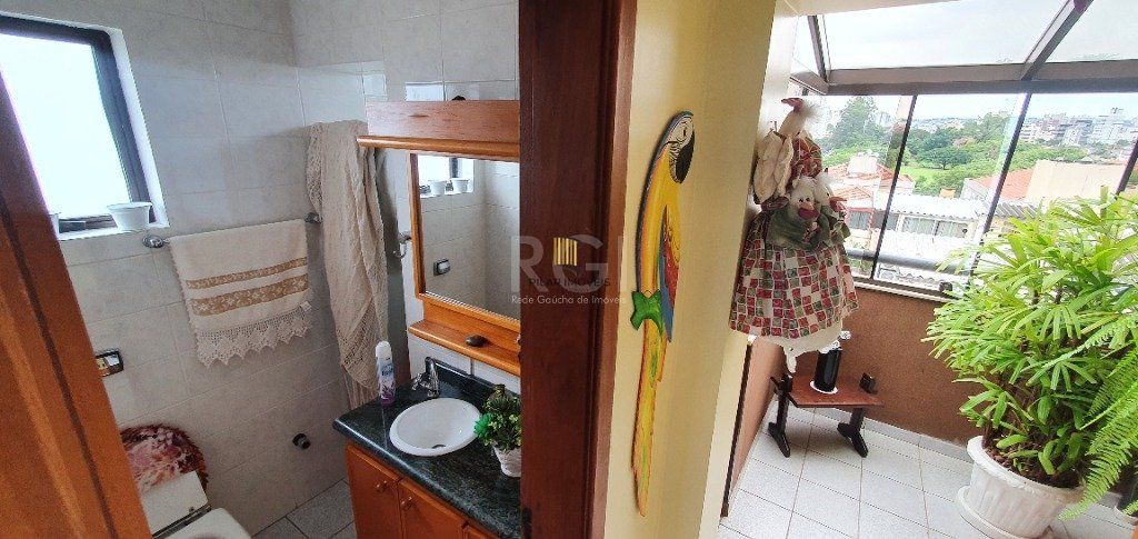 Cobertura para Venda - 140.15m², 2 dormitórios, sendo 1 suites, 4 vagas - Jardim Lindóia
