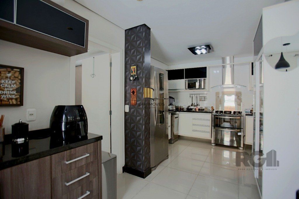 Casa 3 dormitórios no bairro Sarandi