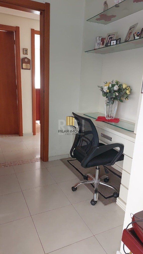 Apartamento 3 dormitórios no bairro Menino Deus