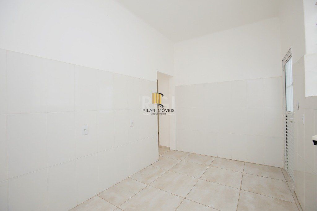 Prédio Comercial 2 dormitórios no bairro Navegantes