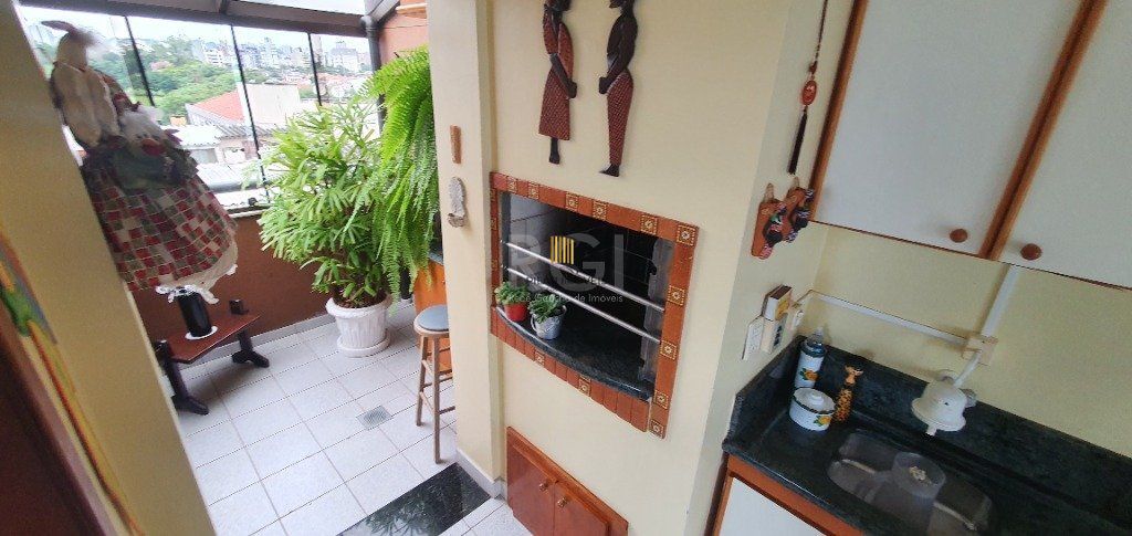 Cobertura para Venda - 140.15m², 2 dormitórios, sendo 1 suites, 4 vagas - Jardim Lindóia