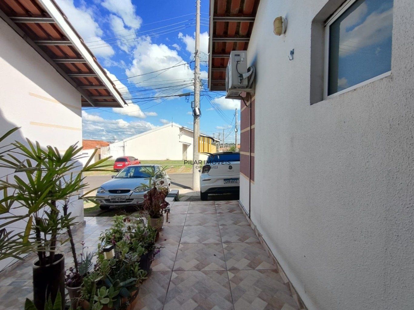 CASA 02 quartos em condomínio