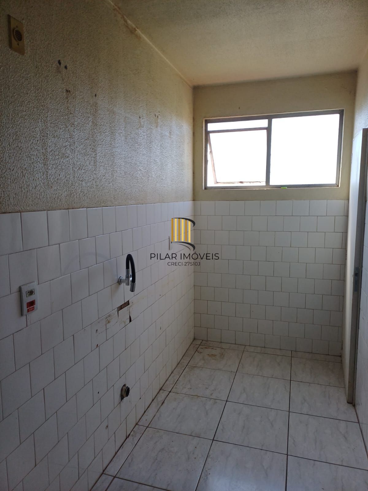 VENDE APARATAMENTO DE 2 QUARTOS NO BAIRRO JARDIM ITU SABARA COM 56,75M2