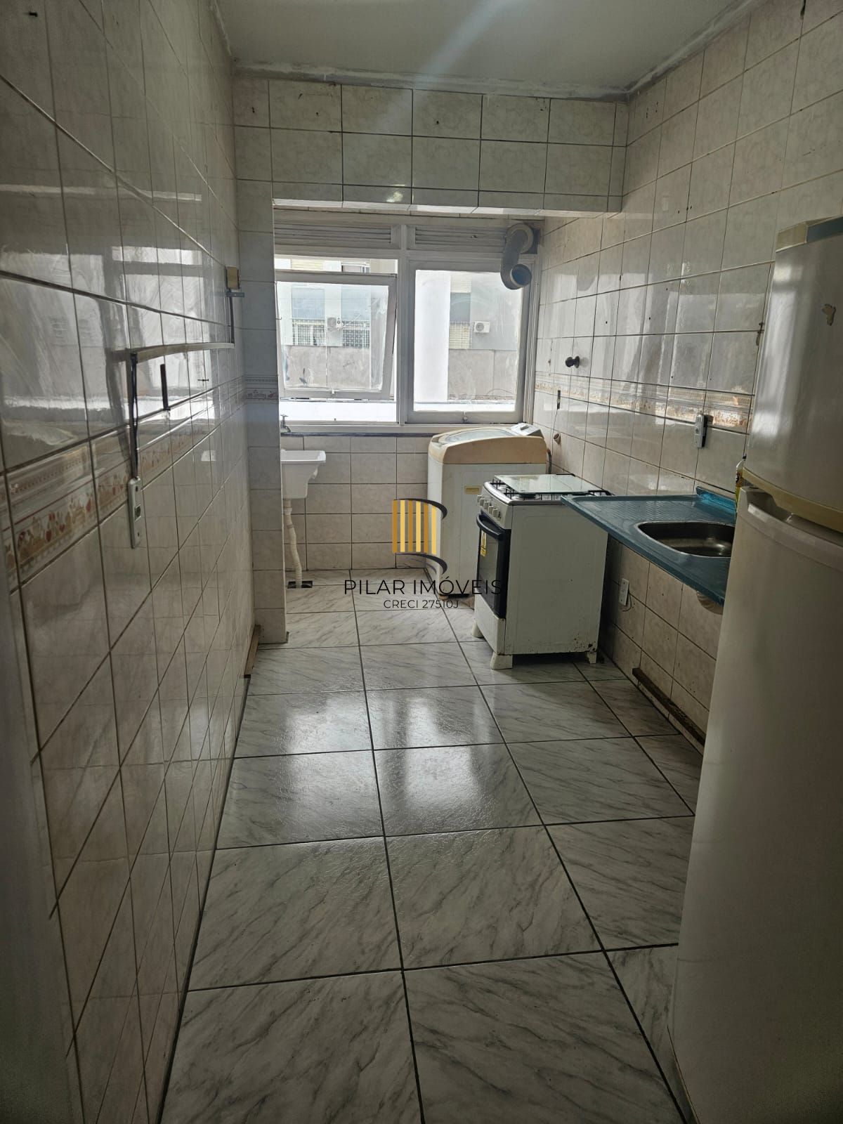 Apartamento 02 dormitorios com vaga