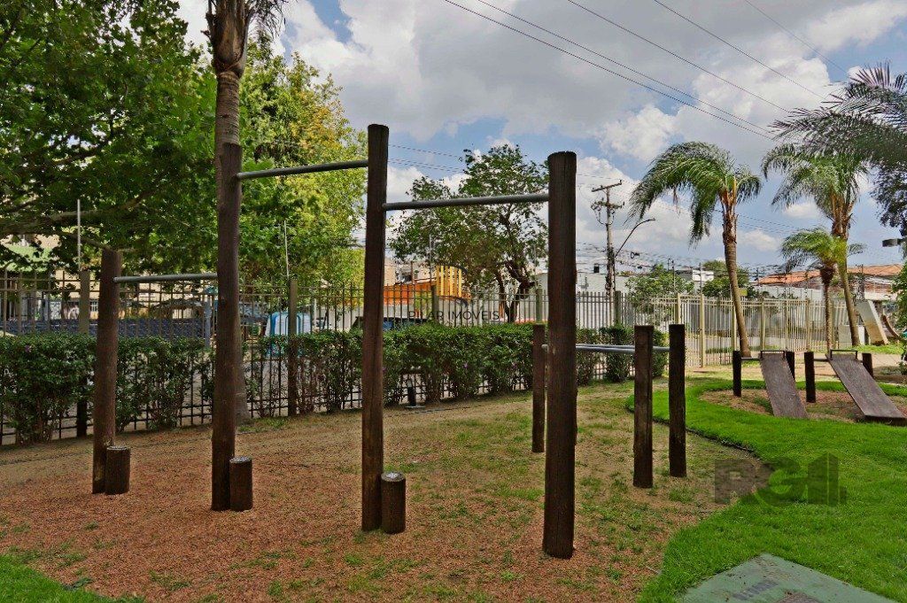 Apartamento 2 dormitórios no bairro São Geraldo