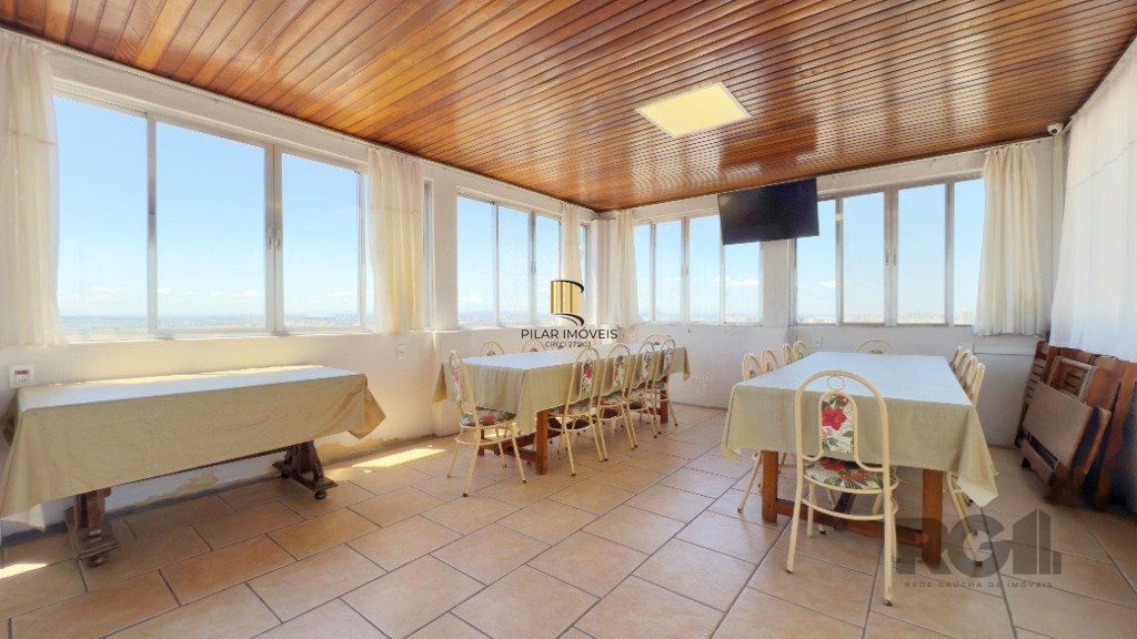 Apartamento 2 dormitórios no bairro Floresta