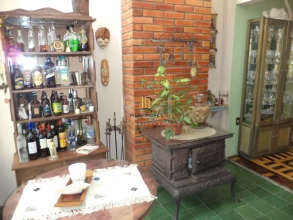 Casa para Venda - 150m², 3 dormitórios, 2 vagas - Santana