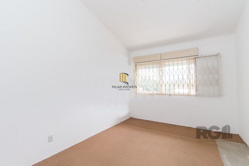 Casa 4 dormitórios no bairro Chácara das Pedras