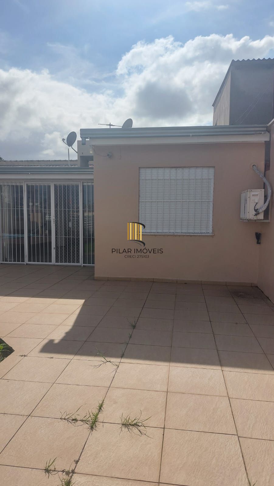Casa 3 dormitórios no bairro Maria Regina
