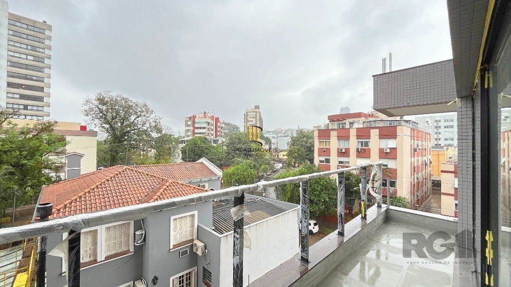 Apartamento 3 dormitórios no bairro Menino Deus