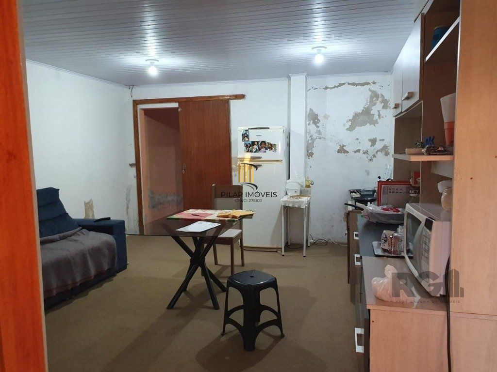 Casa 2 dormitórios no bairro Niterói
