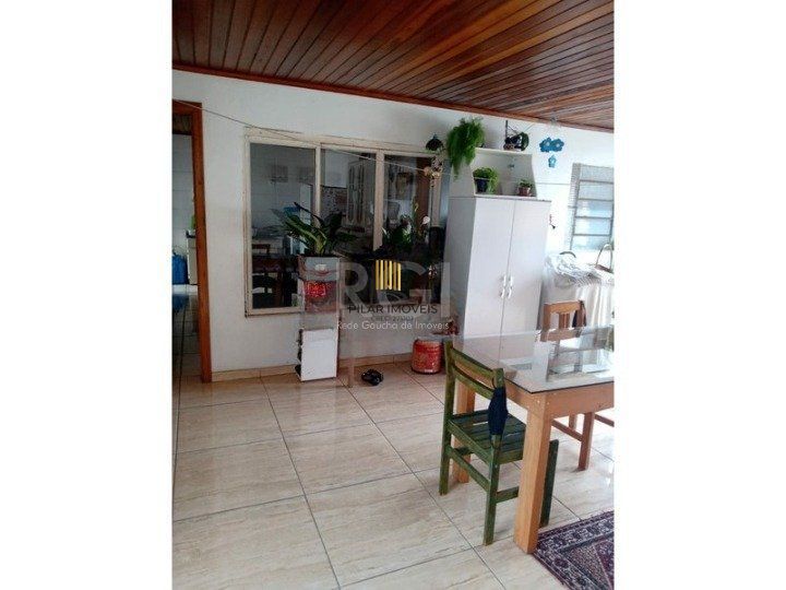 Casa 4 Dormitório(s) Bairro Centro