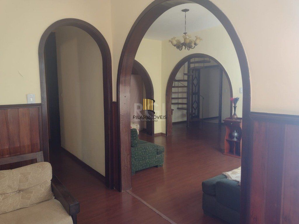 Duplex 3 dormitórios no bairro Floresta