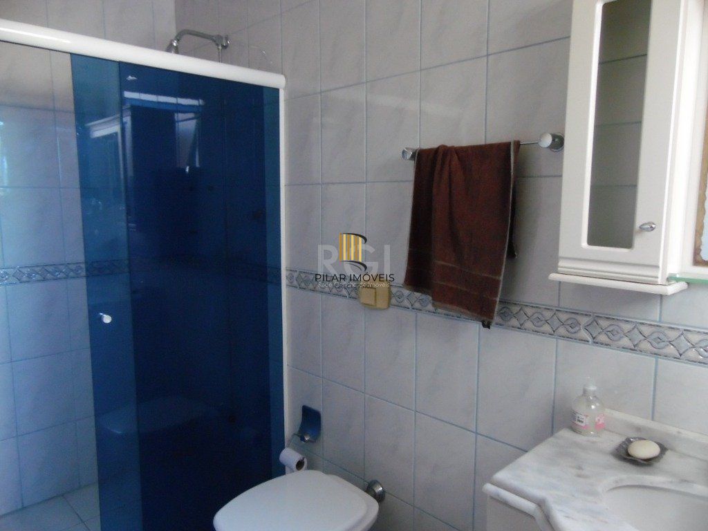 Casa para Venda - 410m², 5 dormitórios, sendo 5 suites, 5 vagas - Centro