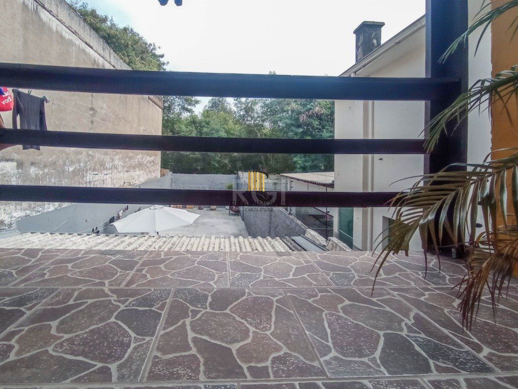 Sobrado 3 dormitórios no bairro São Geraldo