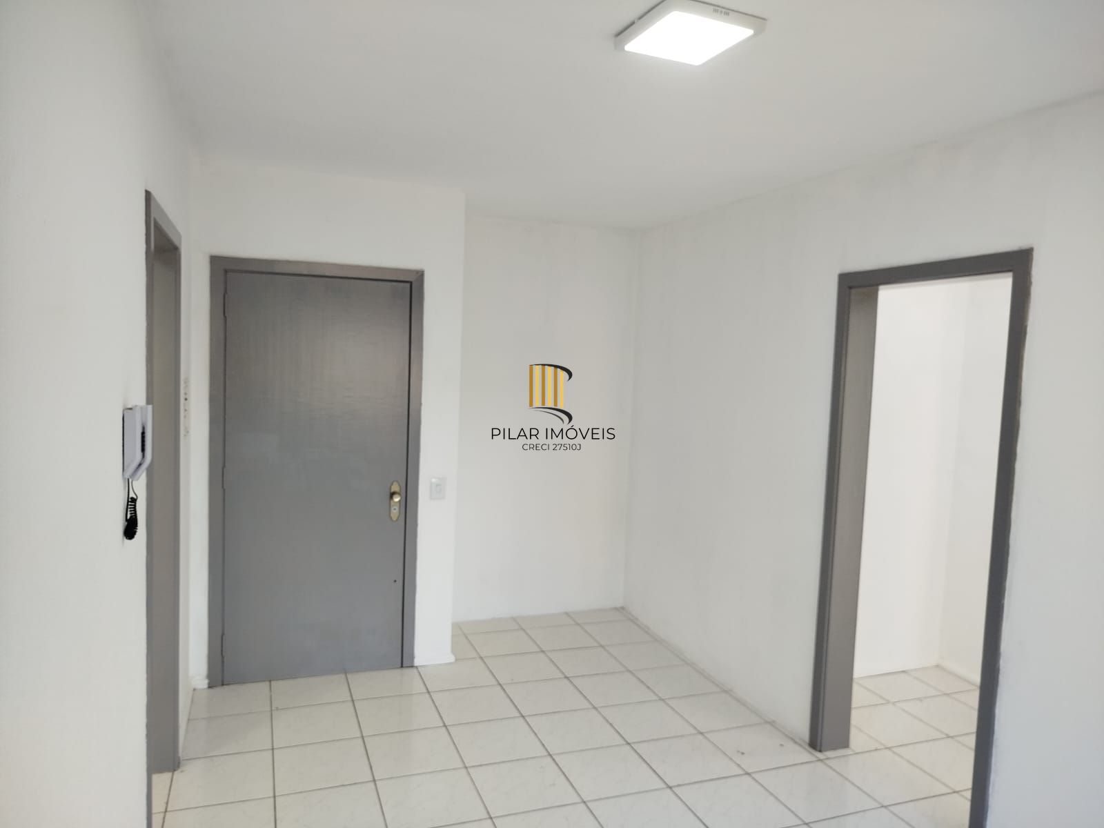 Apartamento 1 dormitório no bairro Morro Santana