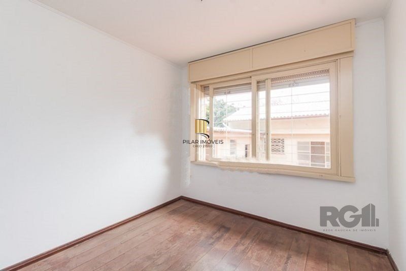 Casa 4 dormitórios no bairro Chácara das Pedras