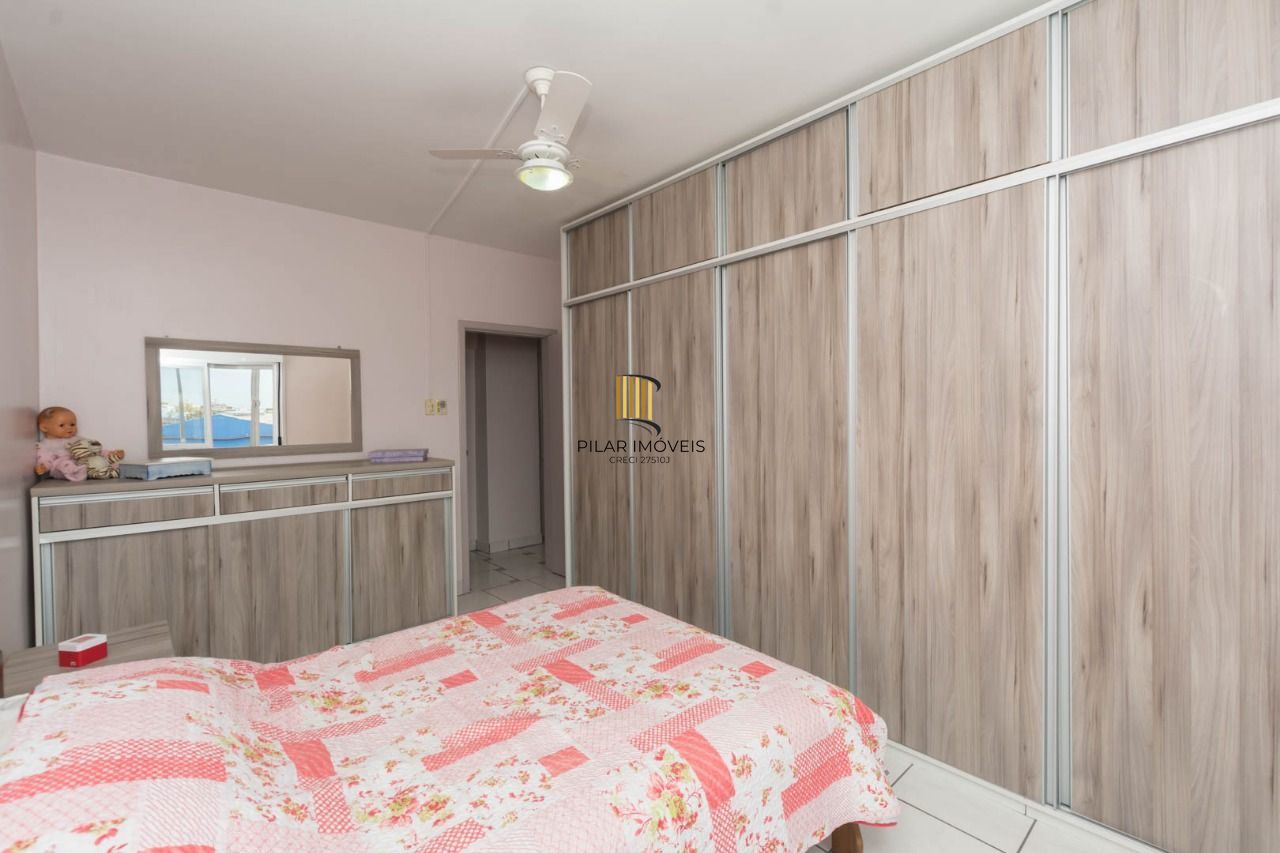 Apartamento semimobiliado com 2 quartos e 2 banheiros no Bairro Floresta