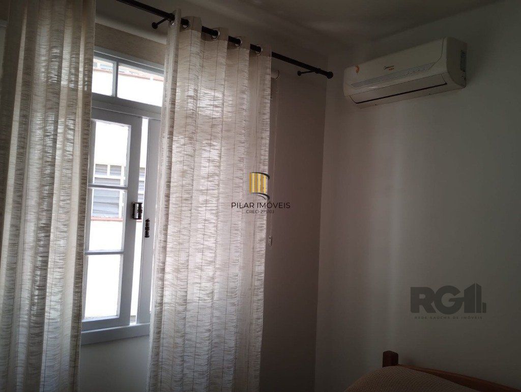 Apartamento 2 dormitórios no bairro Floresta