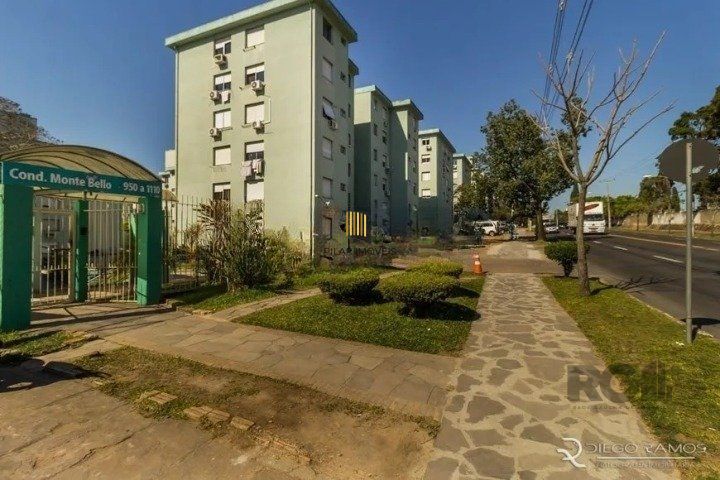 Apartamento 2 Dormitório(s) Bairro Azenha
