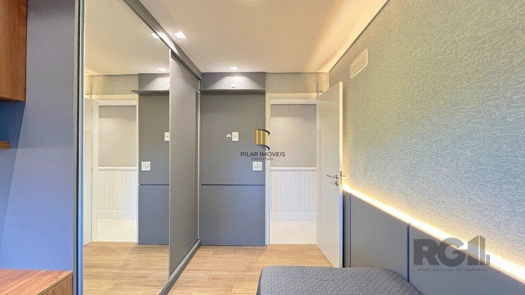 Apartamento 3 dormitórios no bairro Menino Deus