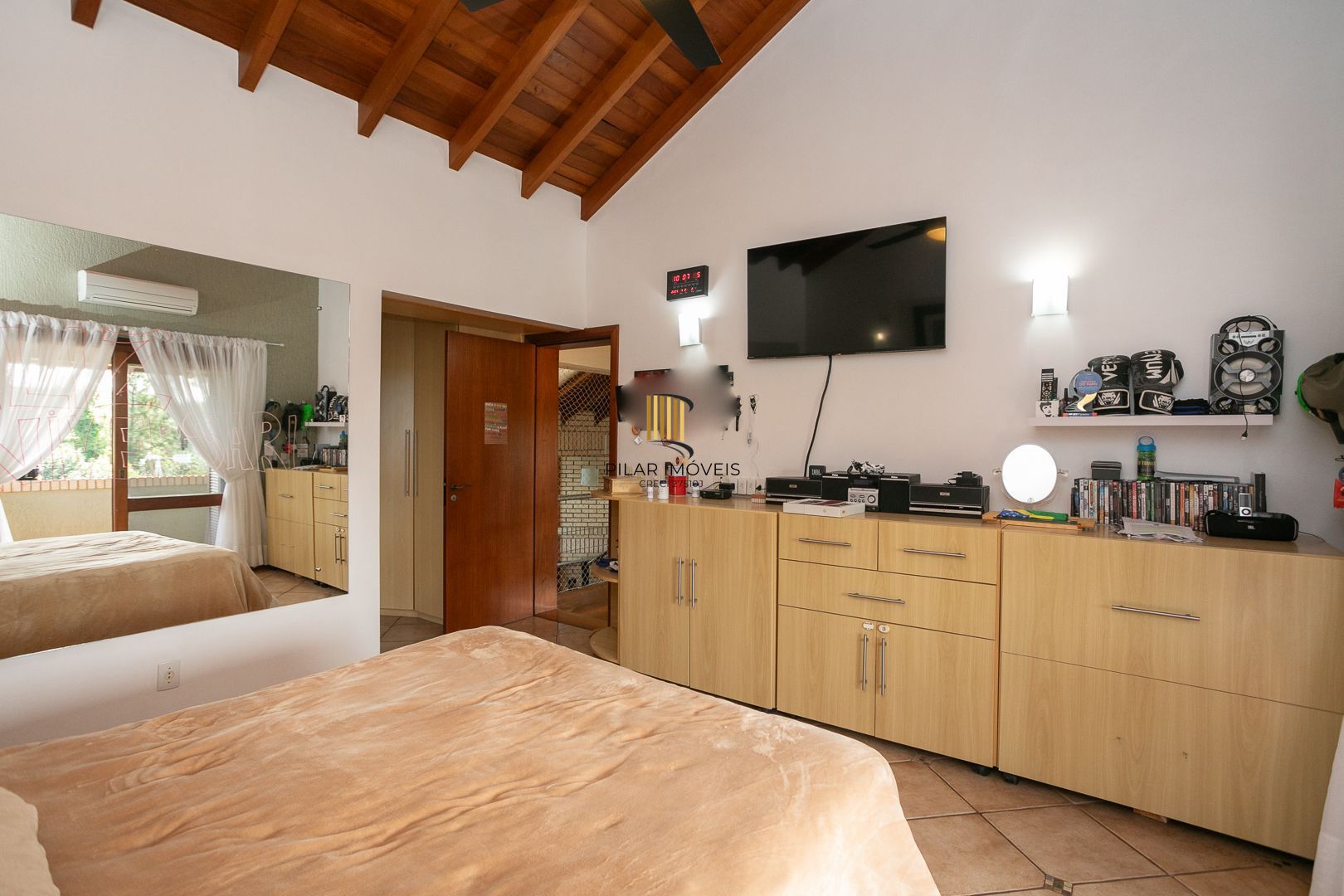 Casa mobiliada em condomínio