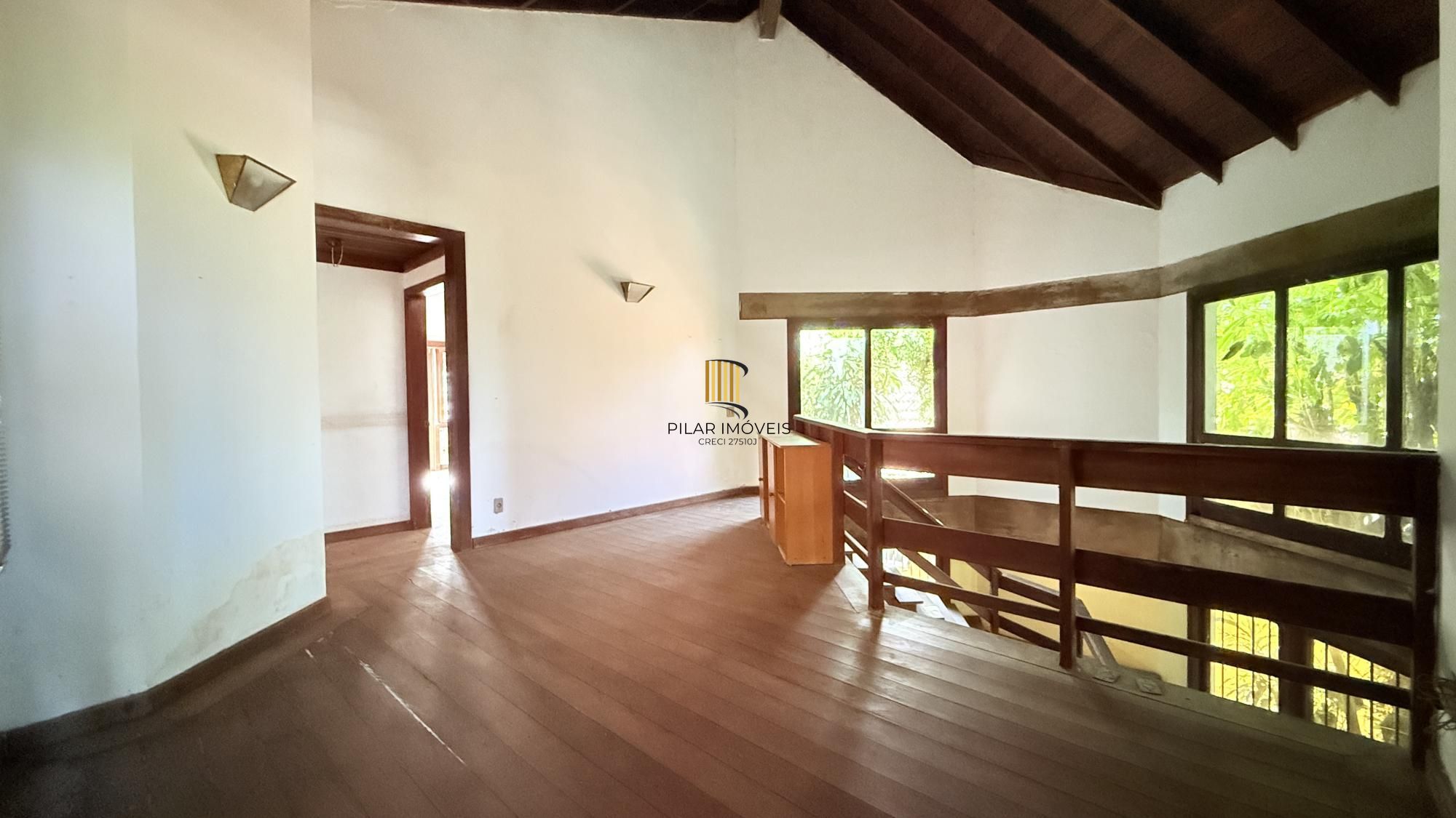 Casa na zona sul de frente para o Guaíba.