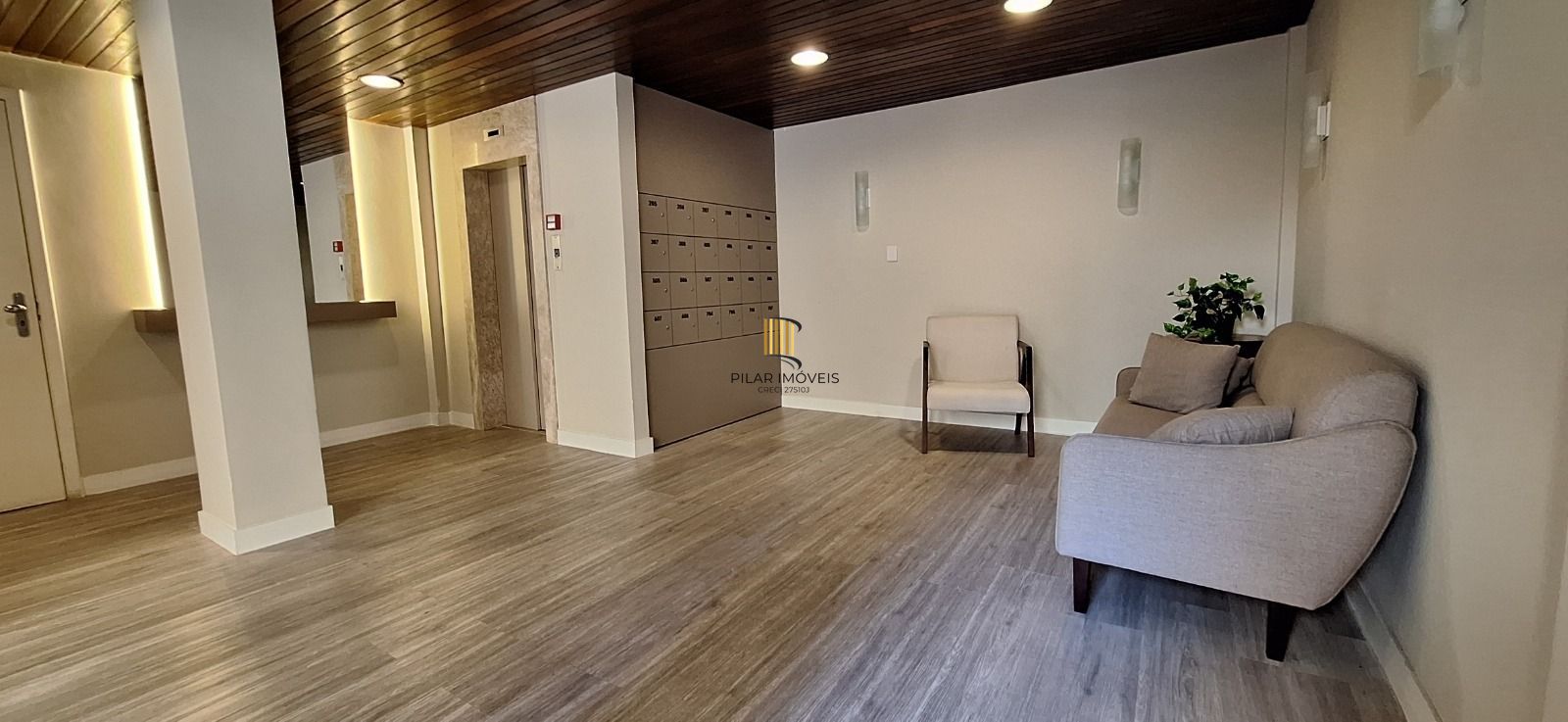 Apartamento 01 dormitório com garagem no Mont Serrat