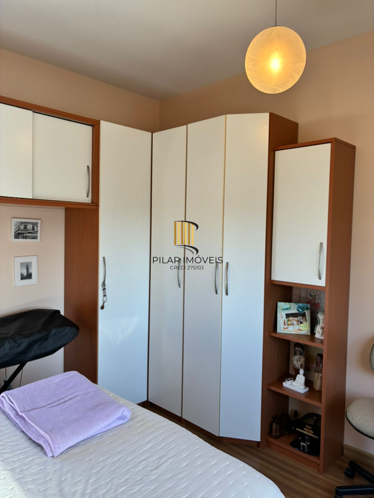 casa 4 dormitórios. 1 suite e demais peças