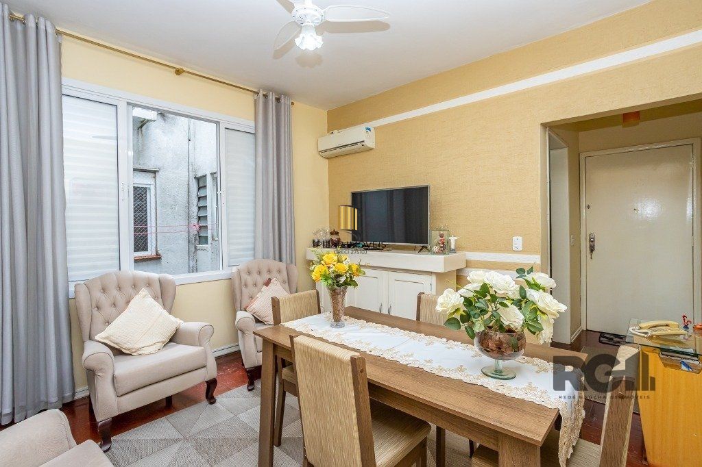 Apartamento 2 Dormitório(s) Bairro Floresta