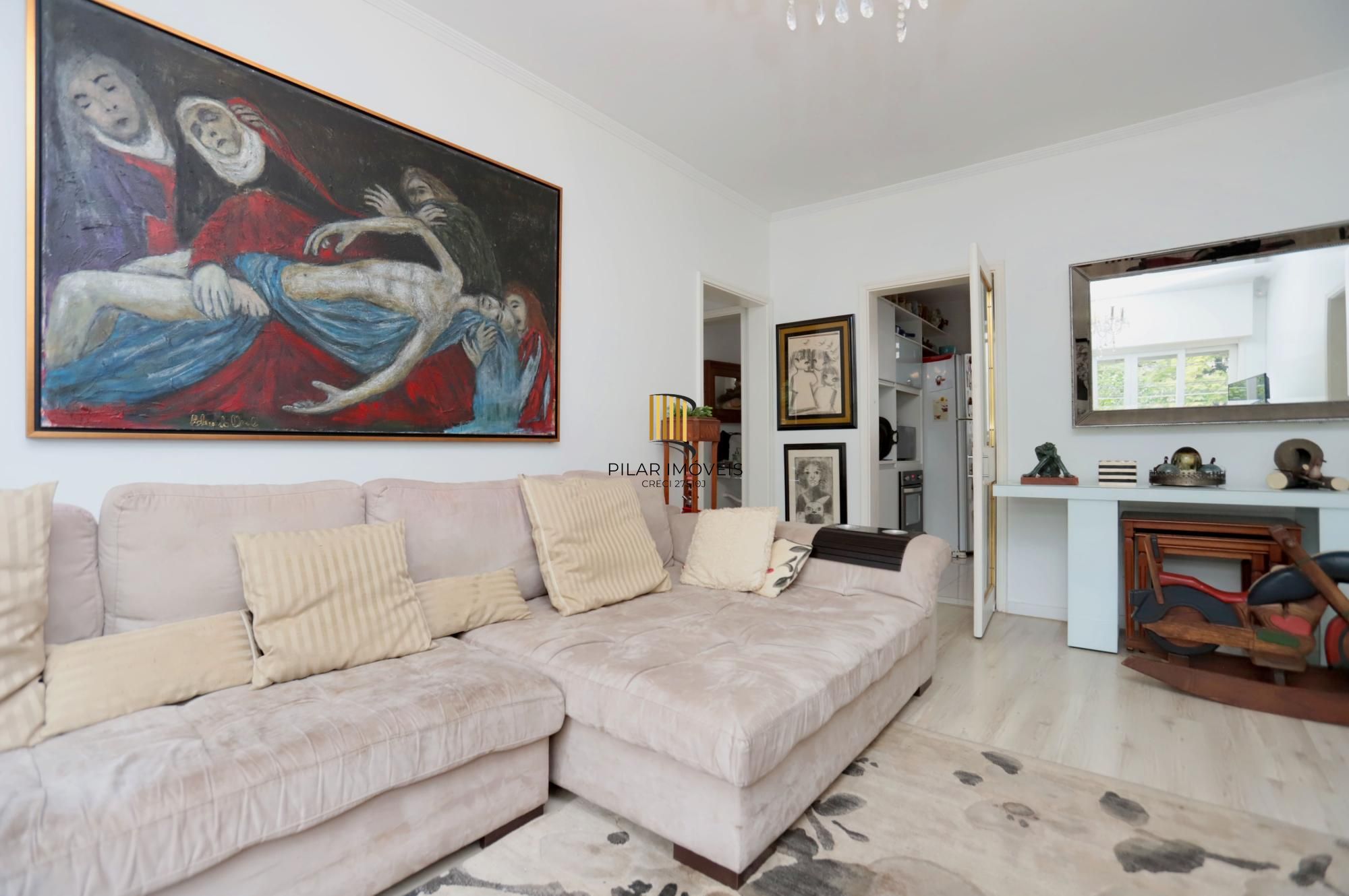 Apartamento 5 dormitórios no bairro Bom Fim