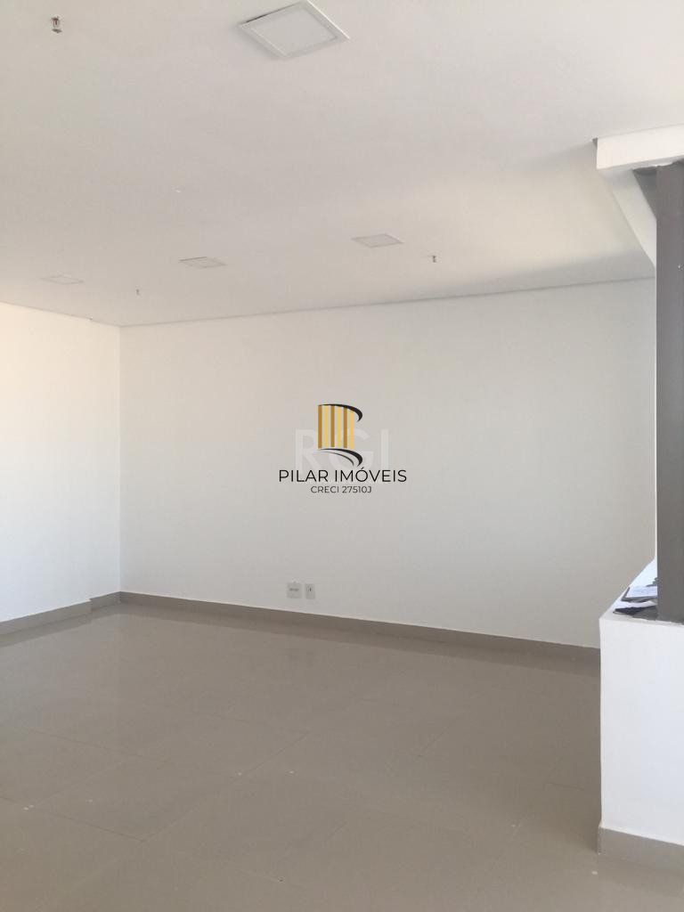 vende excelente sala comercial no 08º andar, com 45,13m² de área privativa, e 47,86m2 de área total