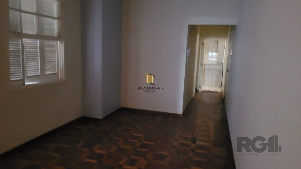 Schumacher loca apt° térreo com terraço, 2 quartos, cozinha semi-mob,  churrasqueira no garden