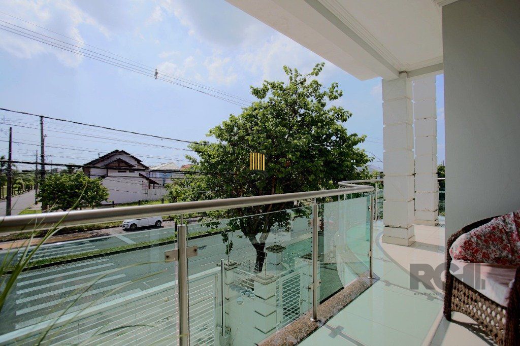 Casa 3 dormitórios no bairro Sarandi