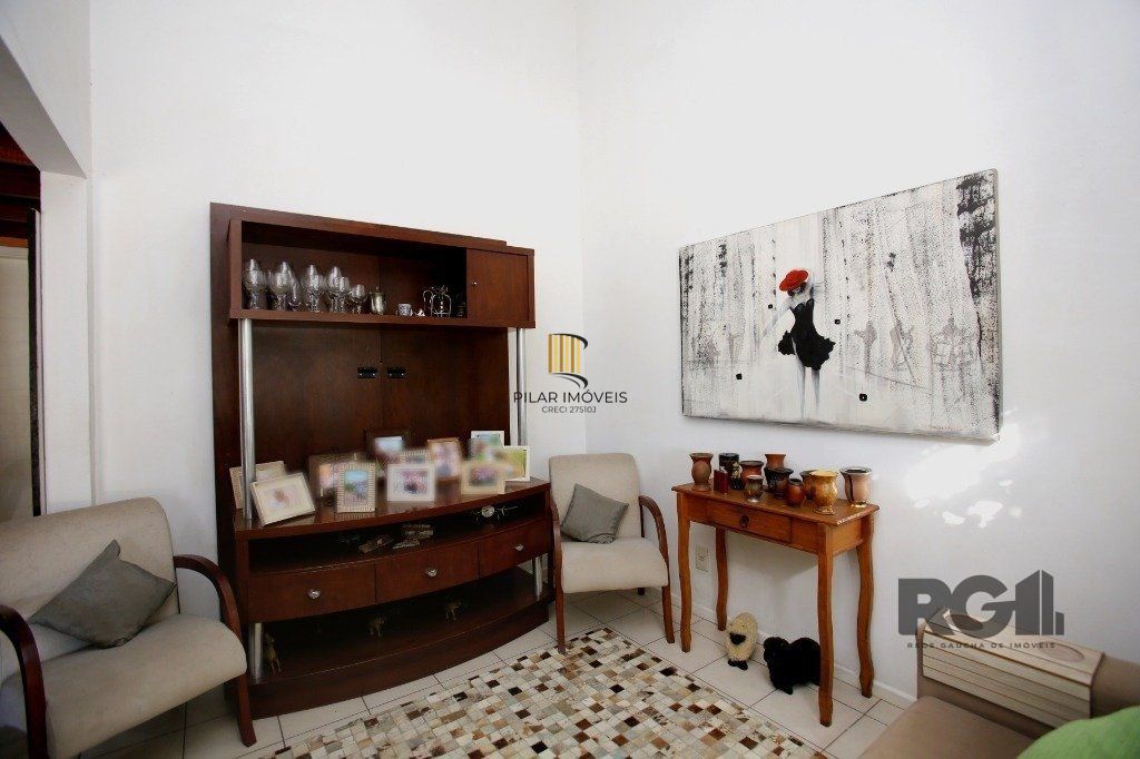 Casa para Venda - 70m², 3 dormitórios, 2 vagas - Jardim Leopoldina