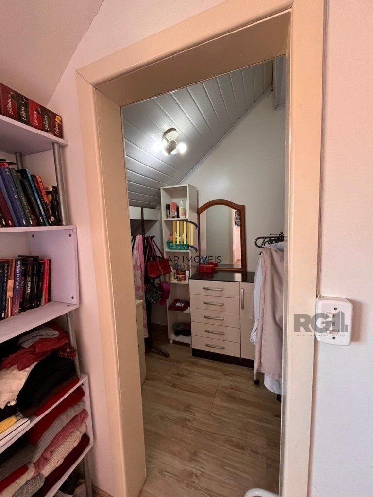 Casa de Condomínio 3 dormitórios no bairro Sarandi
