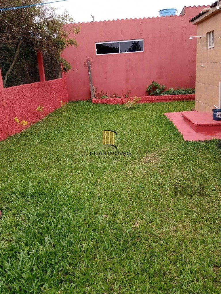 Casa 2 Dormitório(s) Bairro Balneário Magistério