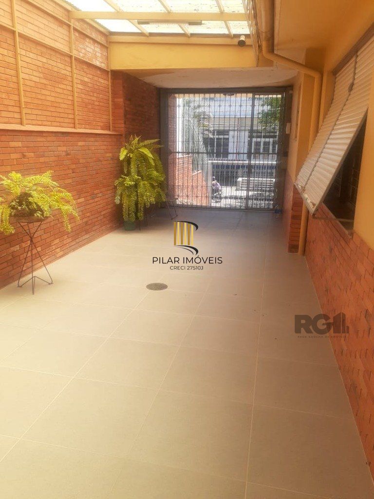 Casa 3 dormitórios no bairro Jardim Lindóia