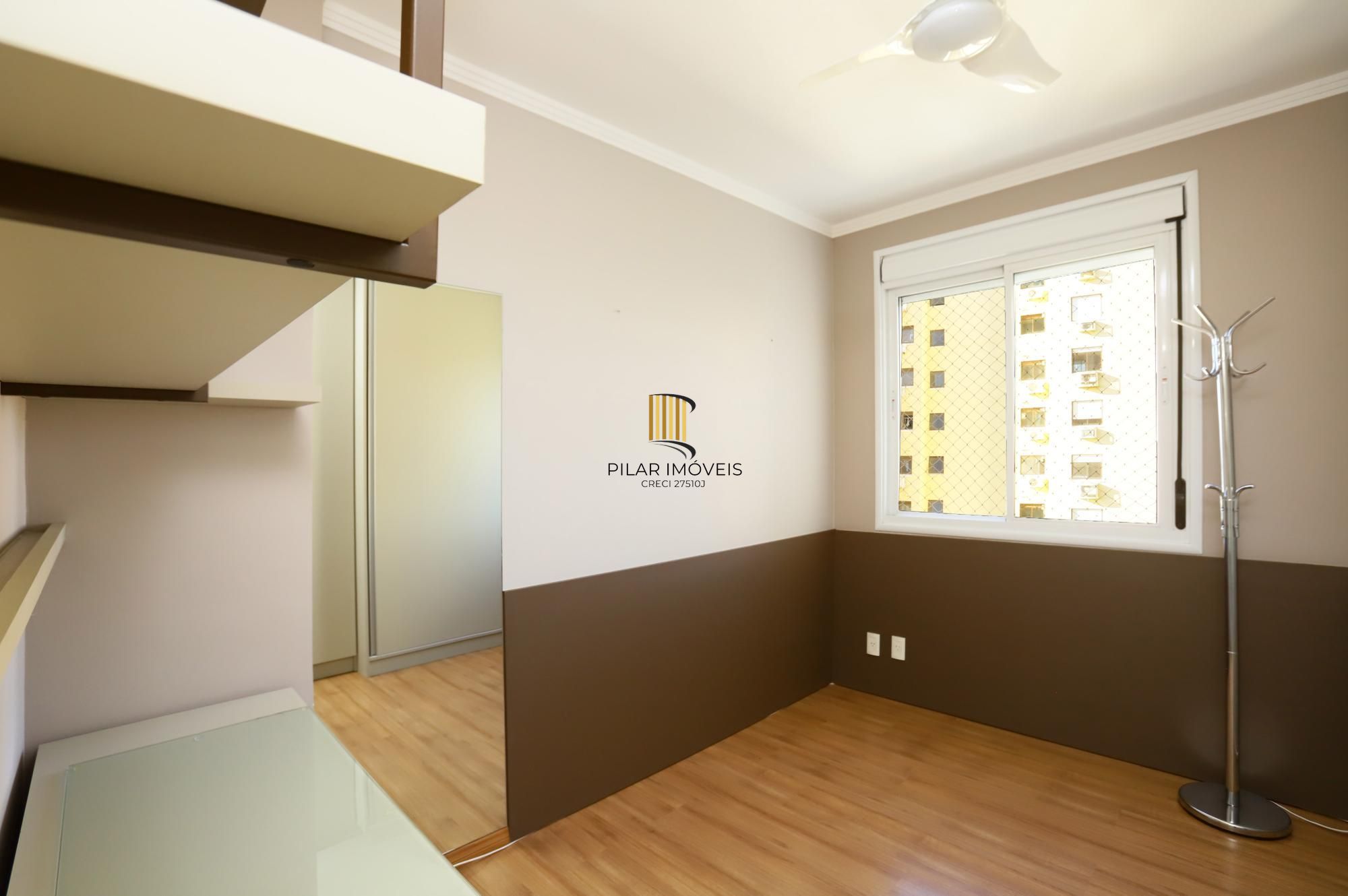 Apartamento 2 dormitórios no bairro Passo da Areia