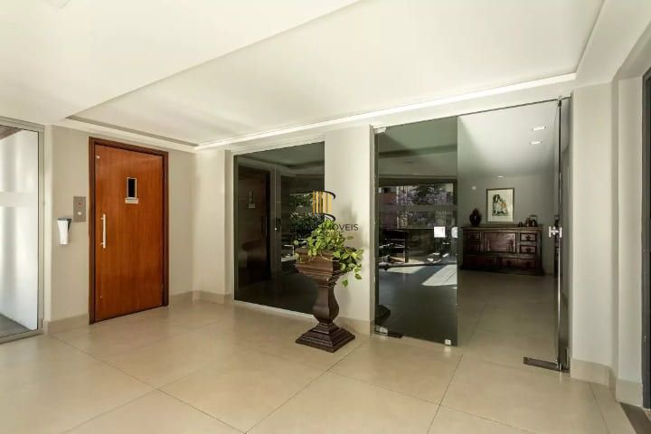 Apartamento 03 dormitórios no Bairro Moinhos de Vento