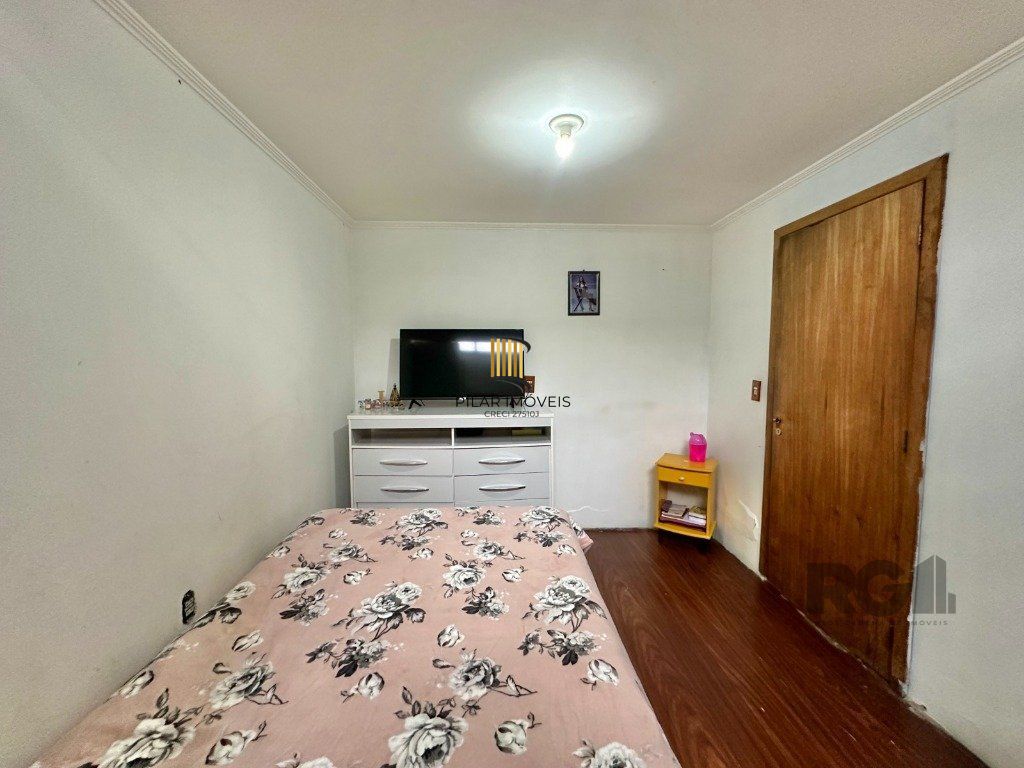 Casa 3 dormitórios no bairro Igara