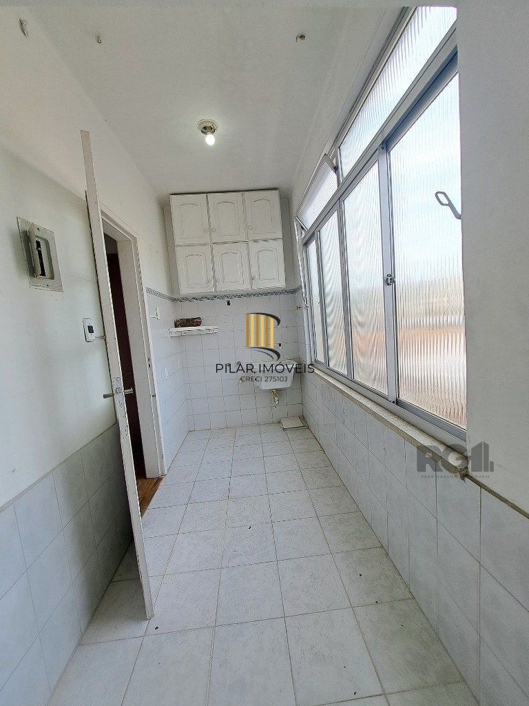 Apartamento 03 dormitórios no Bairro Navegantes