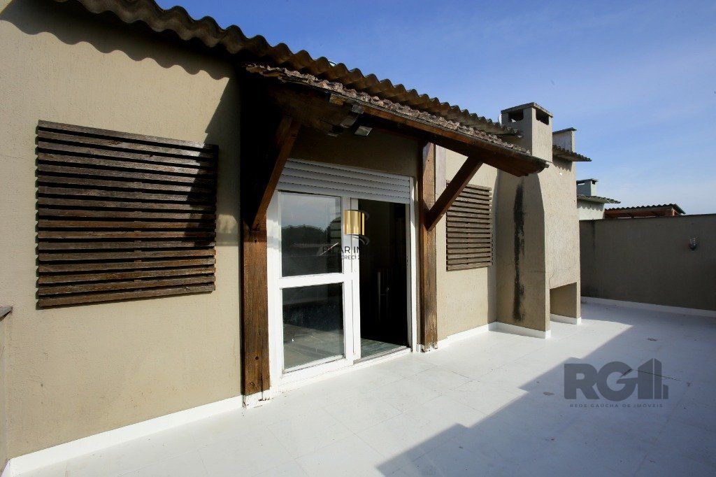Cobertura para Venda - 115m², 2 dormitórios, 2 vagas - Nonoai