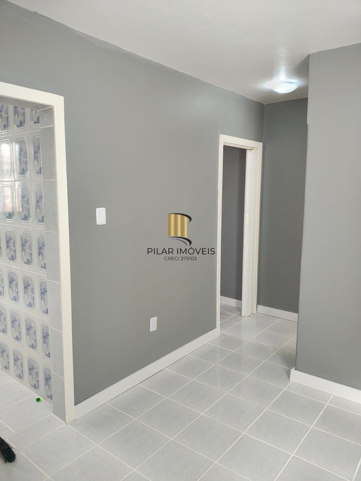Apartamento de 01 quarto com estacionamento rotativo.