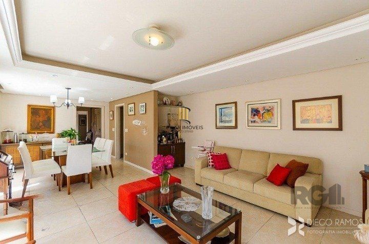 Apartamento 3 dormitórios no bairro Farroupilha
