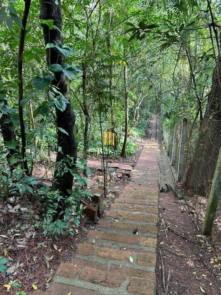 Casa de Condomínio 2 dormitórios no bairro Lomba do Pinheiro