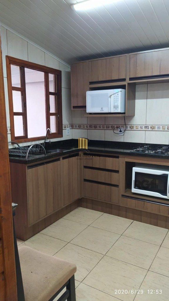 Casa 3 dormitórios no bairro Parque Florido